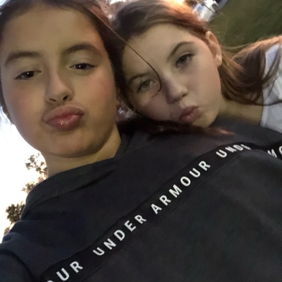 Meet your Posher, Audrey - Picture 1 of 1